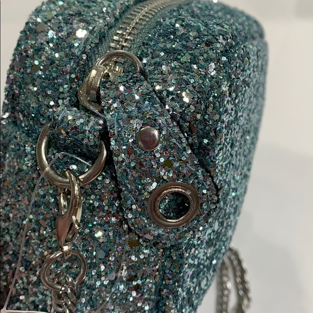 ICING Light Blue GLITTER CROSSBODY MINI BAG! STUNNING! - Picture 3 of 6